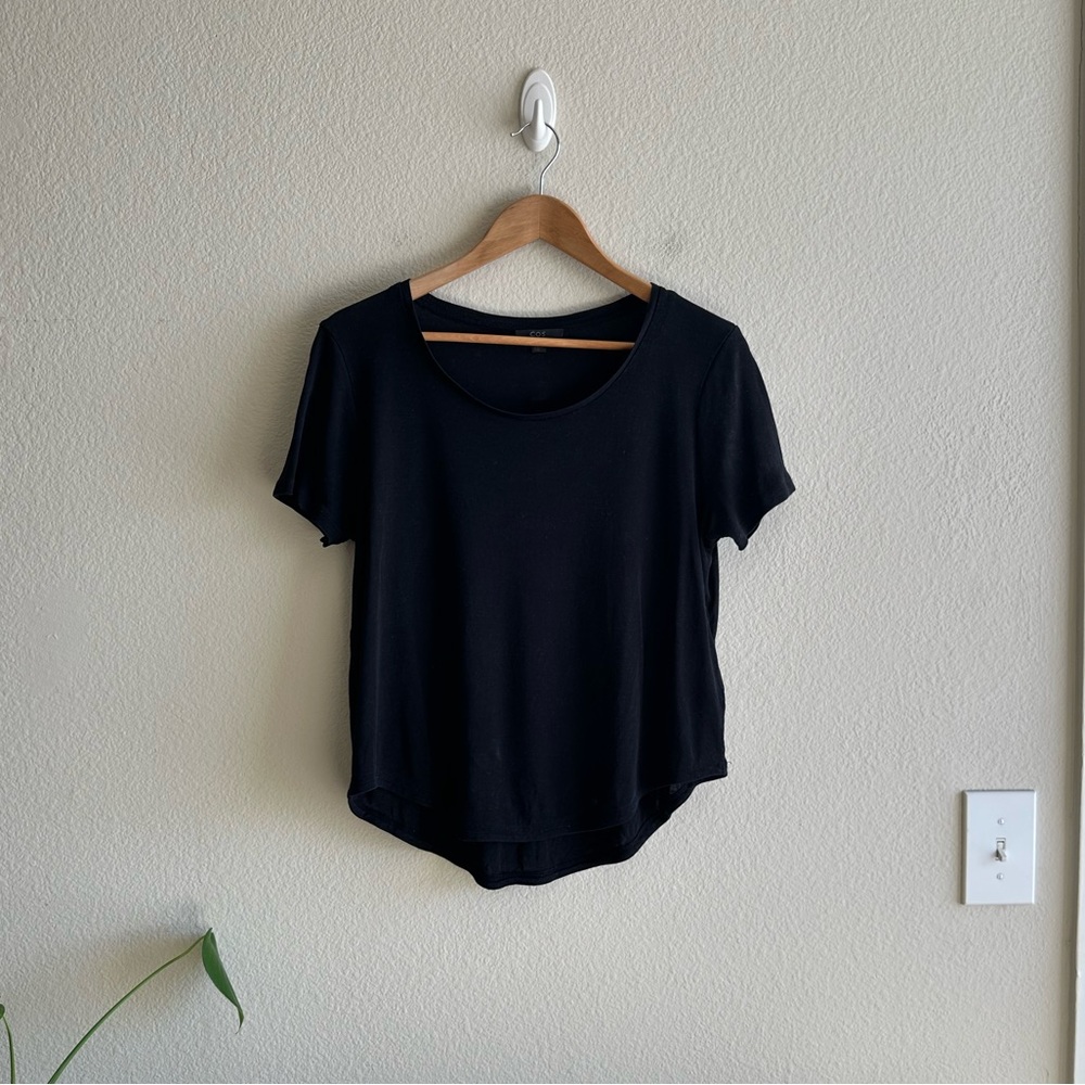Cos Scoop Neck Short Sleeve Tee
